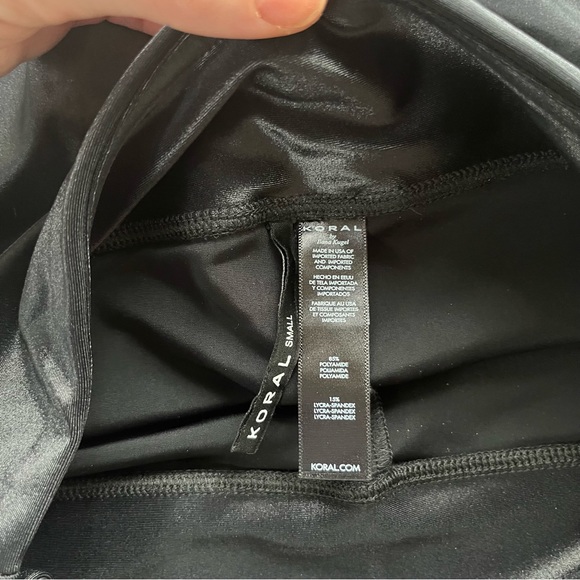 Koral Densonic High Rise Infinity Bike Short in Black Size Small - Picture 5 of 6